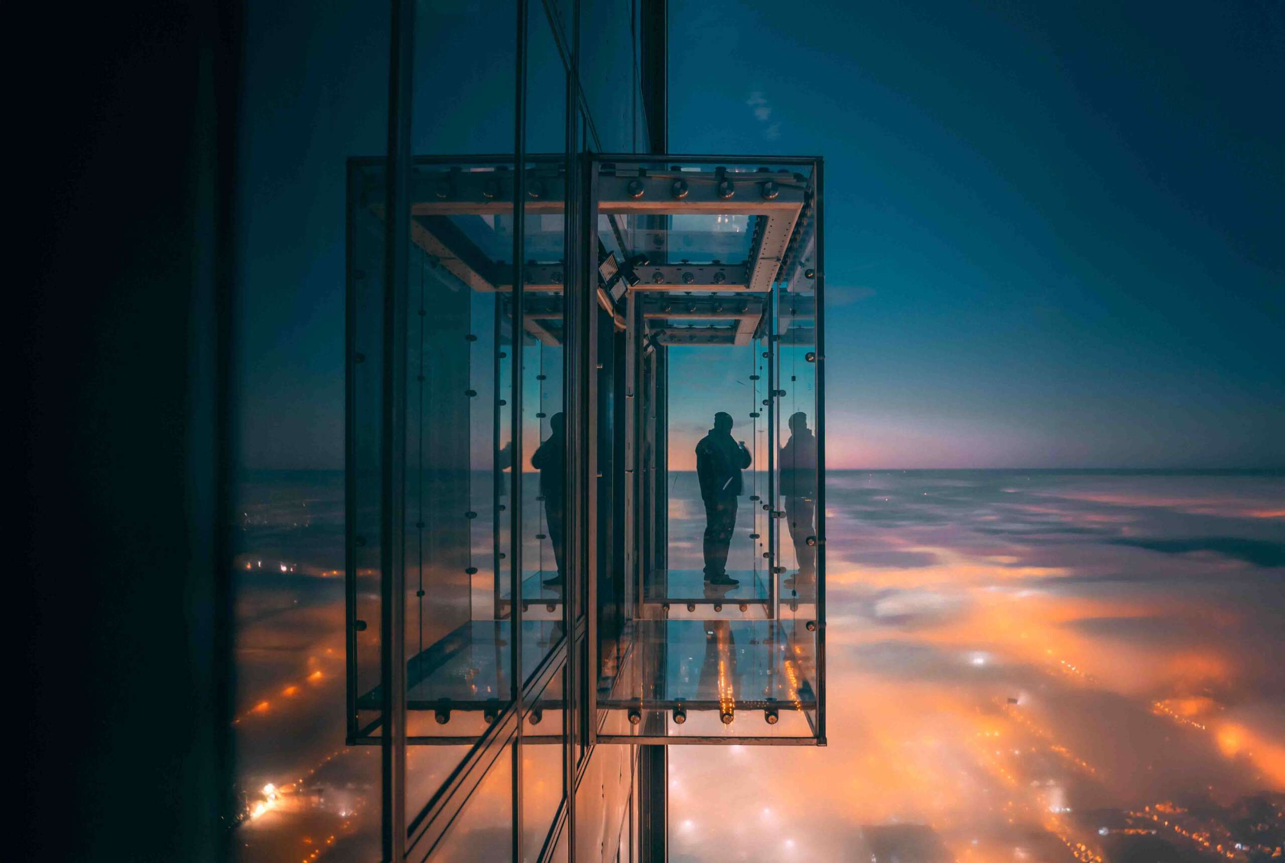 Les ascenseurs du futur : connectés, sécurisés et performants